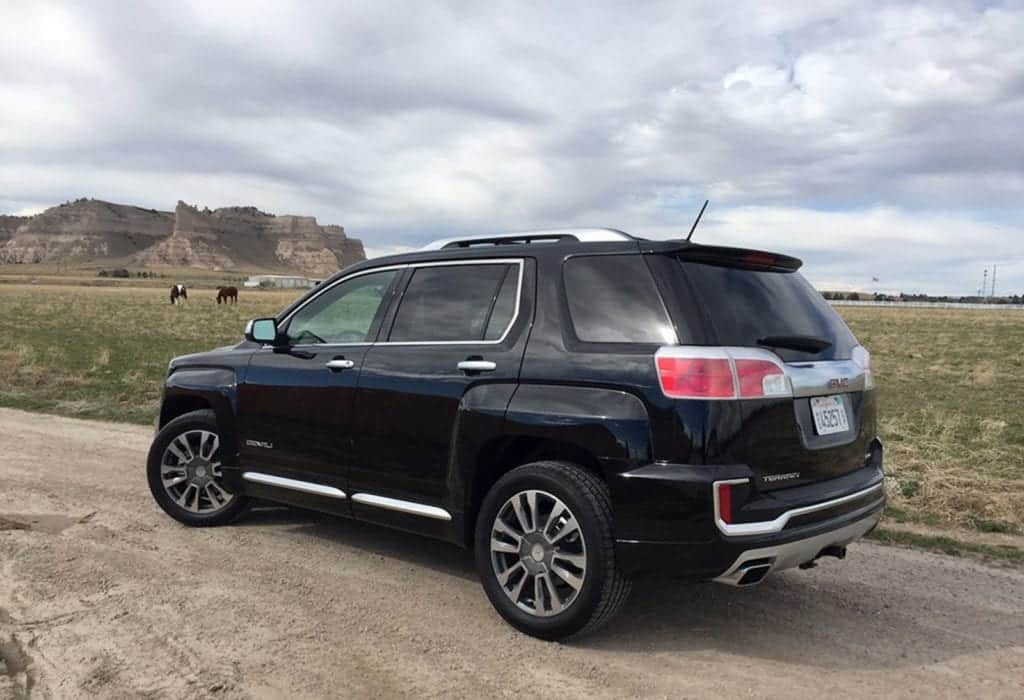 2016-gmc-terrain-denali-review-3-1600x1094