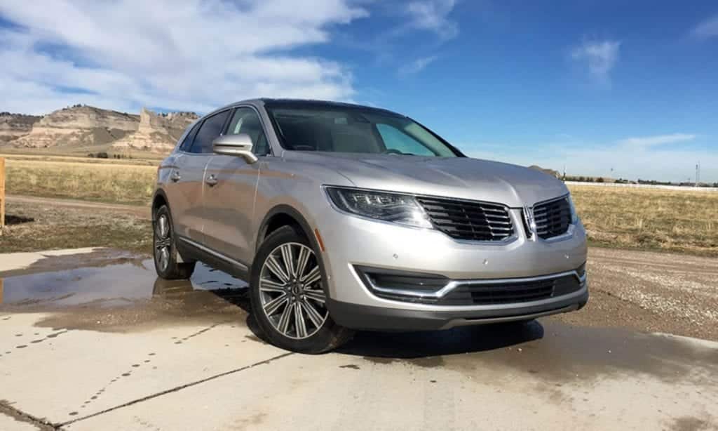 2016-lincoln-mkx-by-tim-esterdahl-1-1600x960