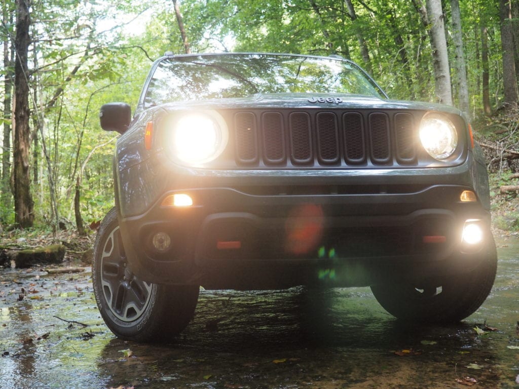 Review: 2016 Jeep Renegade Trailhawk Begs You To Get It Dirty