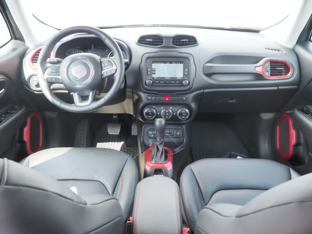 Review: 2016 Jeep Renegade Trailhawk Begs You To Get It Dirty