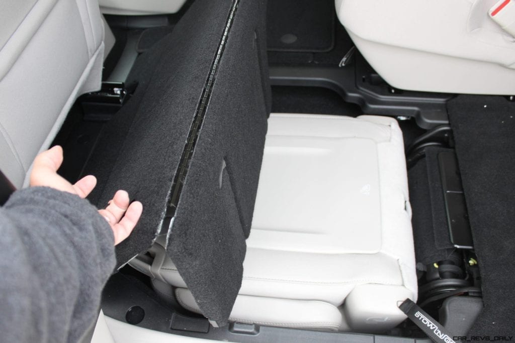 Review: 2017 Chrysler Pacifica Touring 