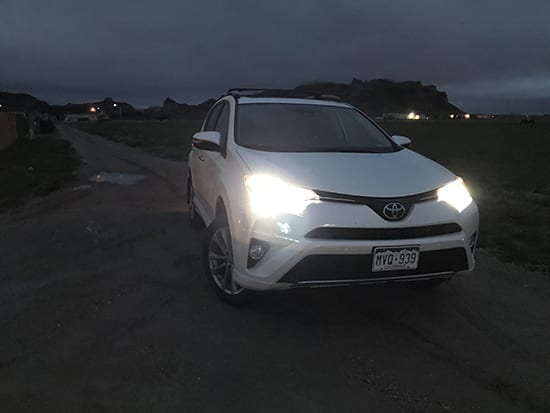 5 Things You Need to Know - 2017 Toyota RAV4 Platinum