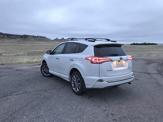 5 Things You Need to Know - 2017 Toyota RAV4 Platinum