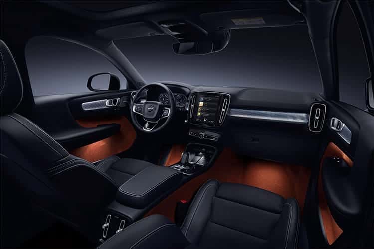 2019 Volvo XC40 Revealed - New Model and New Ownership Program