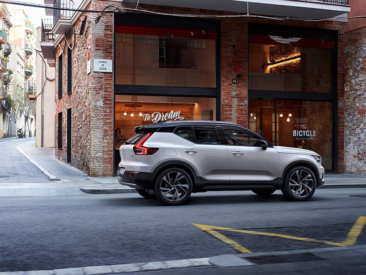 2019 Volvo XC40 Revealed - New Model and New Ownership Program