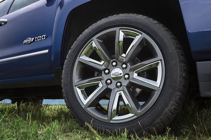 New Chevrolet Centennial Silverado and Colorado Unveiled