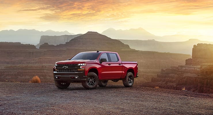 2019 Chevrolet Silverado Unveiled - New Look for Light-Duty Truck
