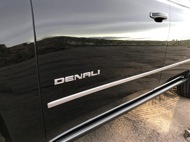 2017 GMC Yukon Denali XL - 5 Things You Need to Know