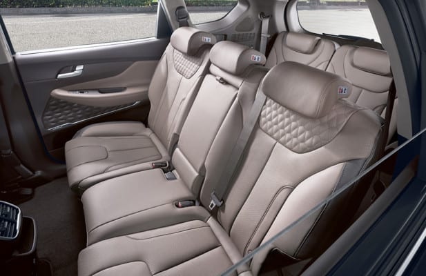 2019 Hyundai Santa Fe Revealed - New Style, Tech and Diesel Engine