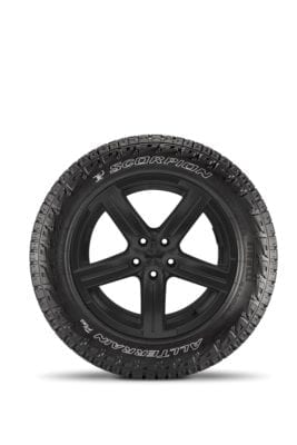 Pirelli Launches New All-Terrain Tire for Pickup Trucks and SUVs