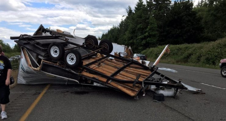 New RV Camper Wrecked 20 Minutes After Buying It