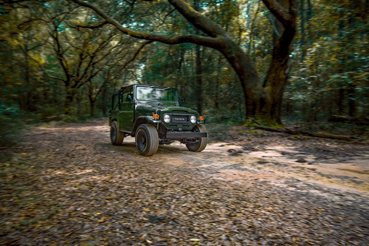 Velocity Restoration 1974 Toyota FJ Impresses