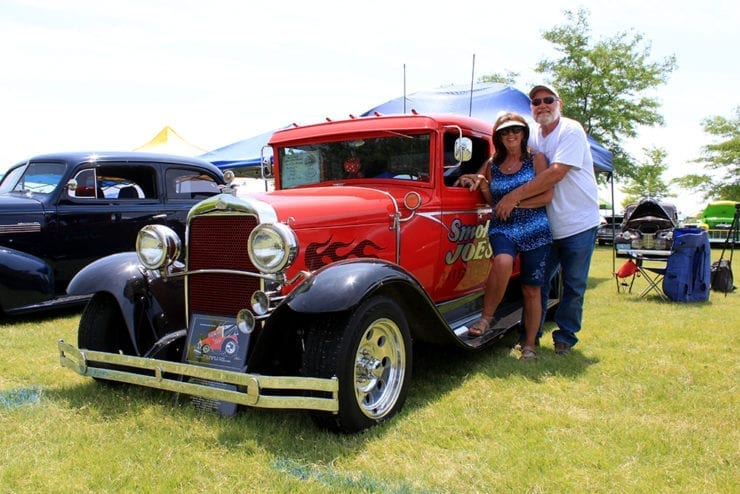 Smoken' Joes 1930 Model AA Tow Truck