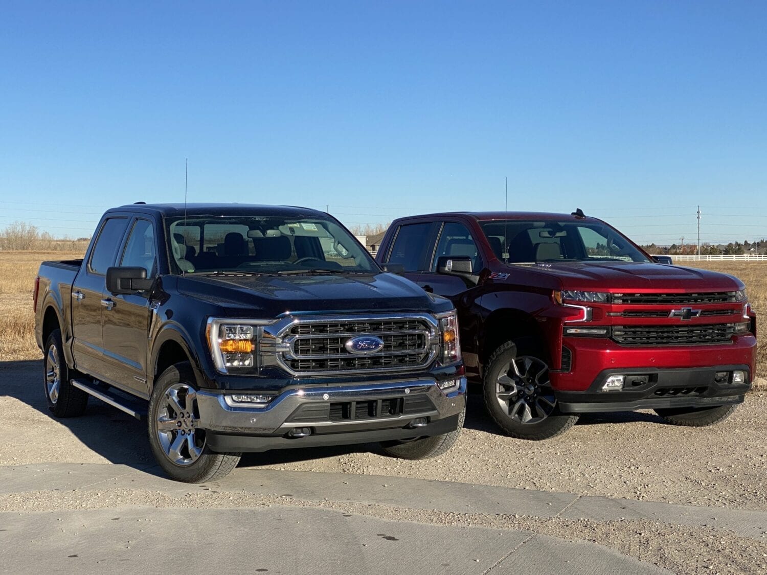 Towing 2021 Ford F-150 Hybrid vs 2021 Chevy Silverado Diesel