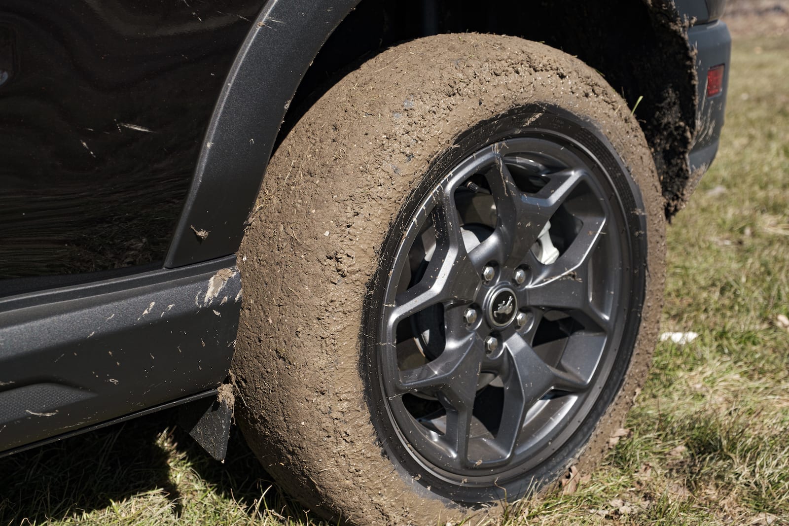 2022 Ford Bronco Sport Pirelli Scorpion tires