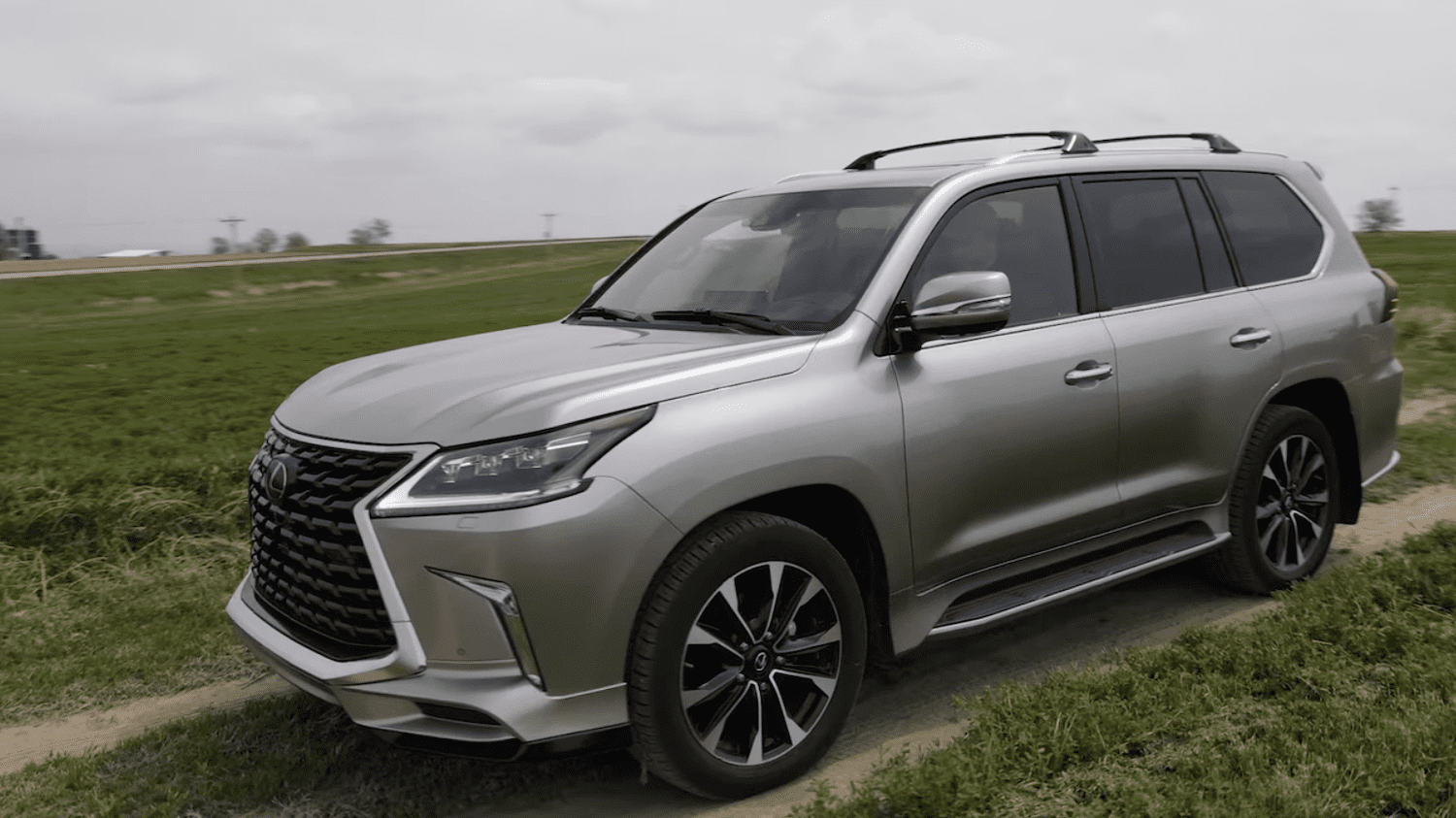 2021 Lexus LX 570 Review