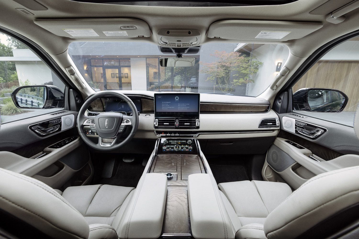 2022 Navigator