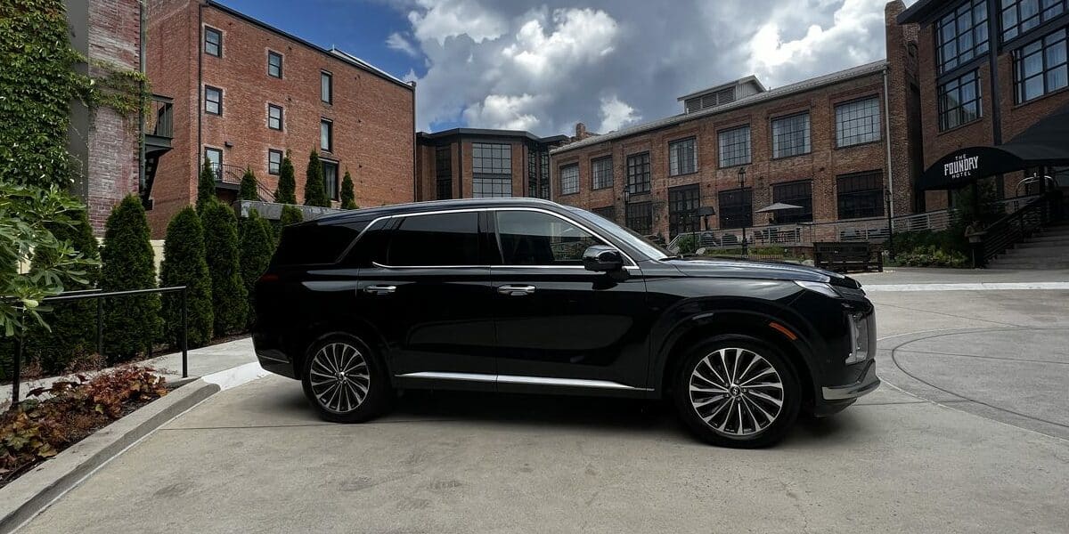2024 Hyundai Santa Fe. vs. Palisade