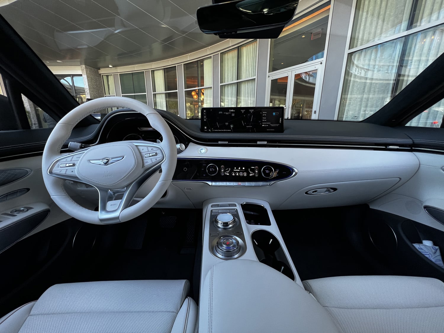 2023 GV70
