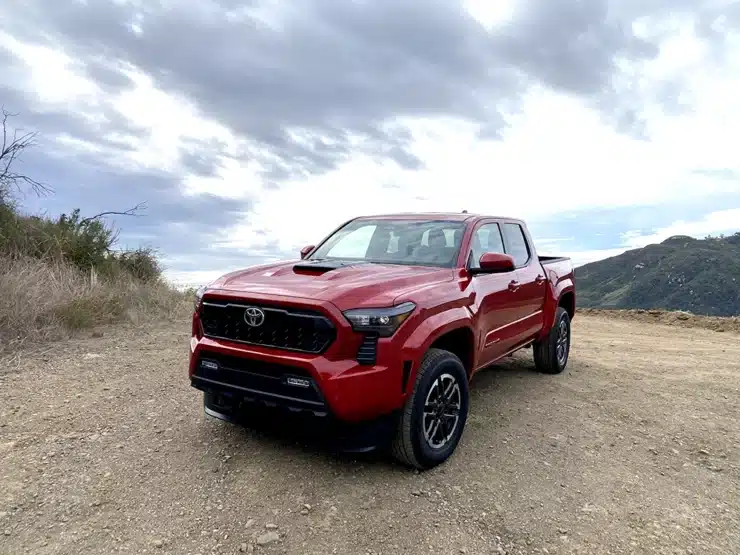 2024 toyota tacoma