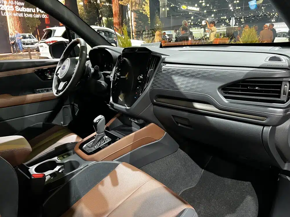 2025 subaru forester 17