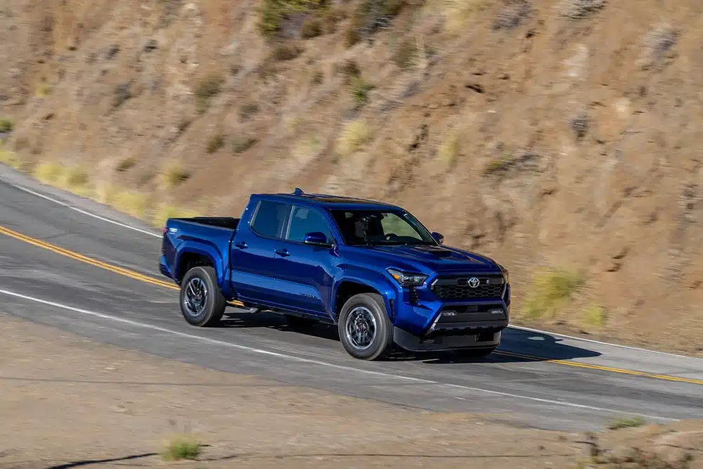 2024 midsize truck mpg