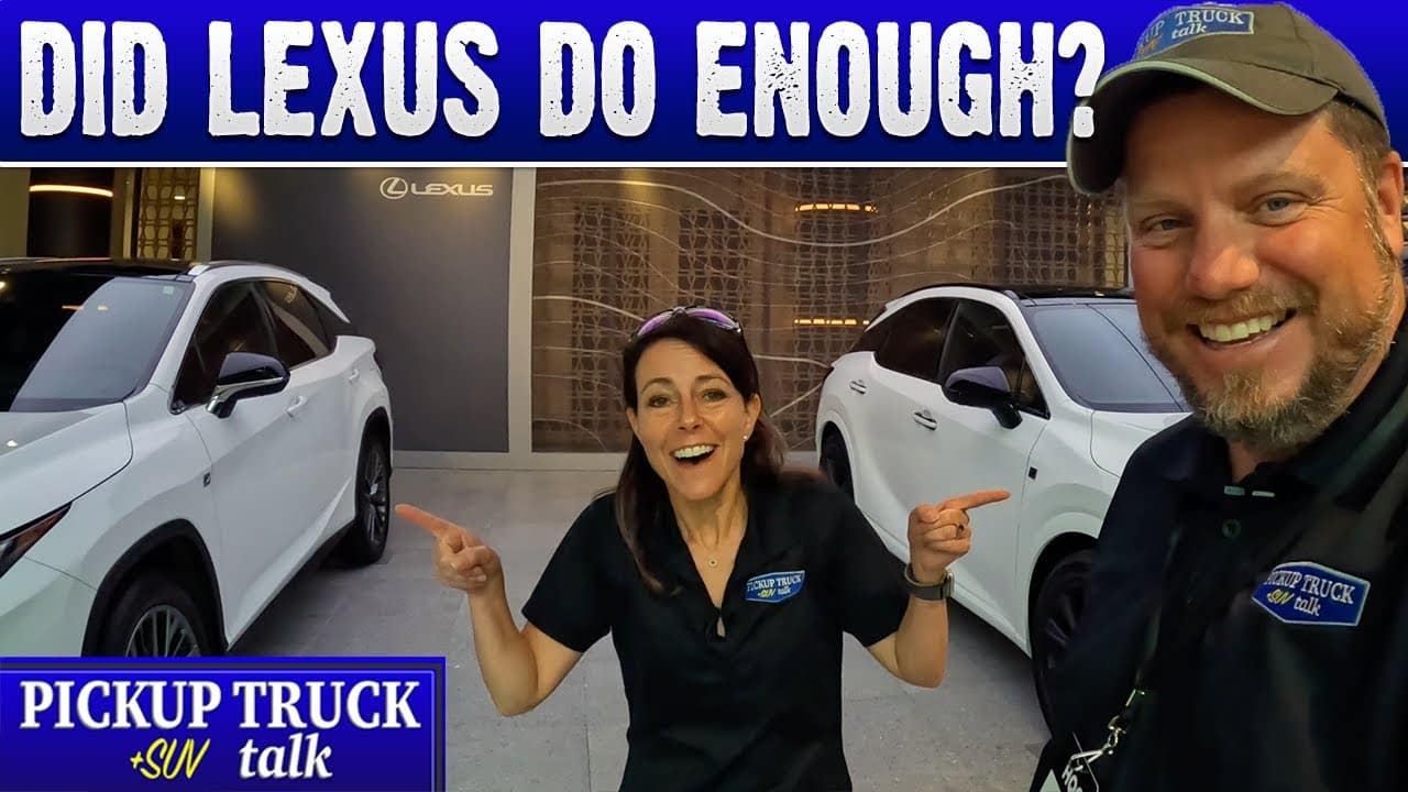 side by side walk around! new 2023 lexus rx vs. old 2022 lexus rx youtube