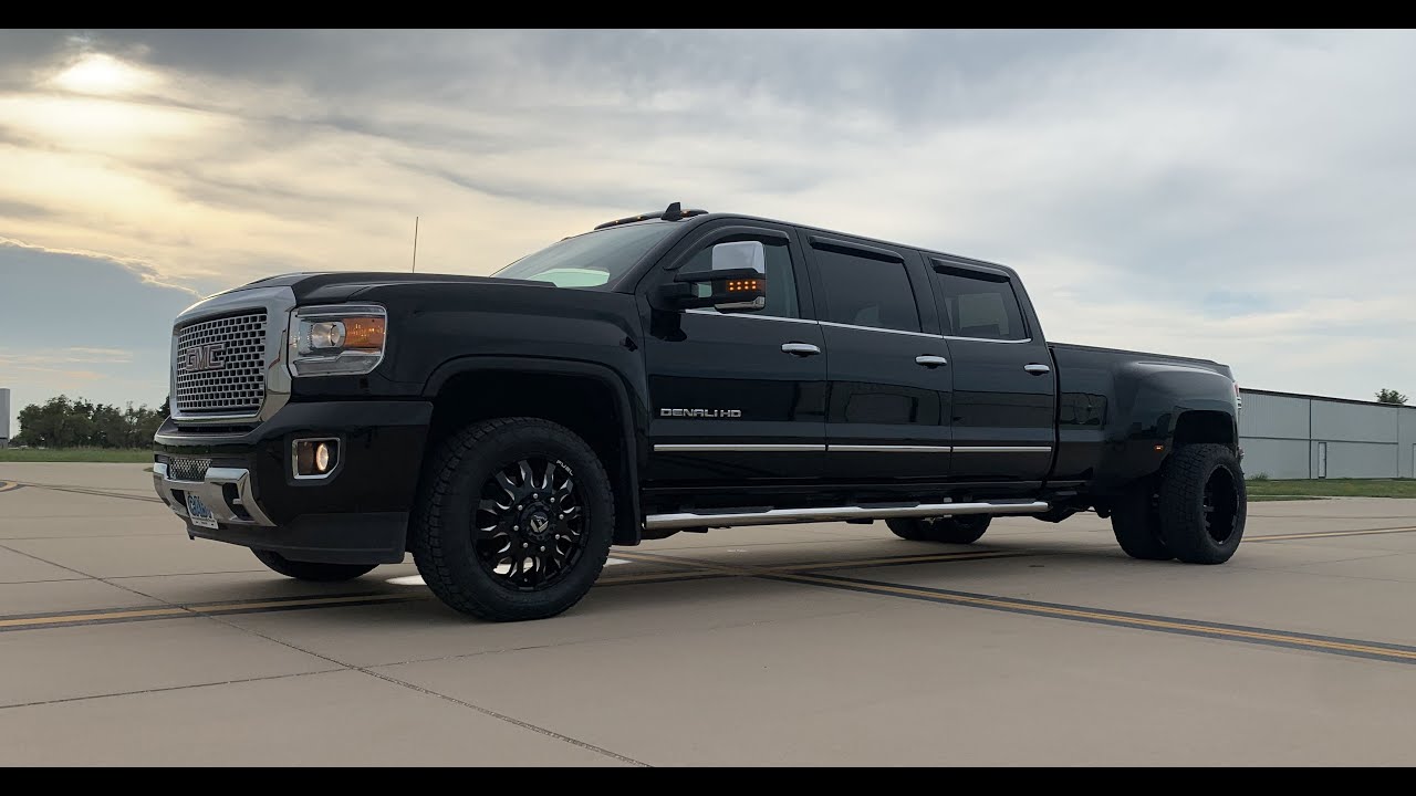 what? a cabt gmc denali six door truck...have a look youtube