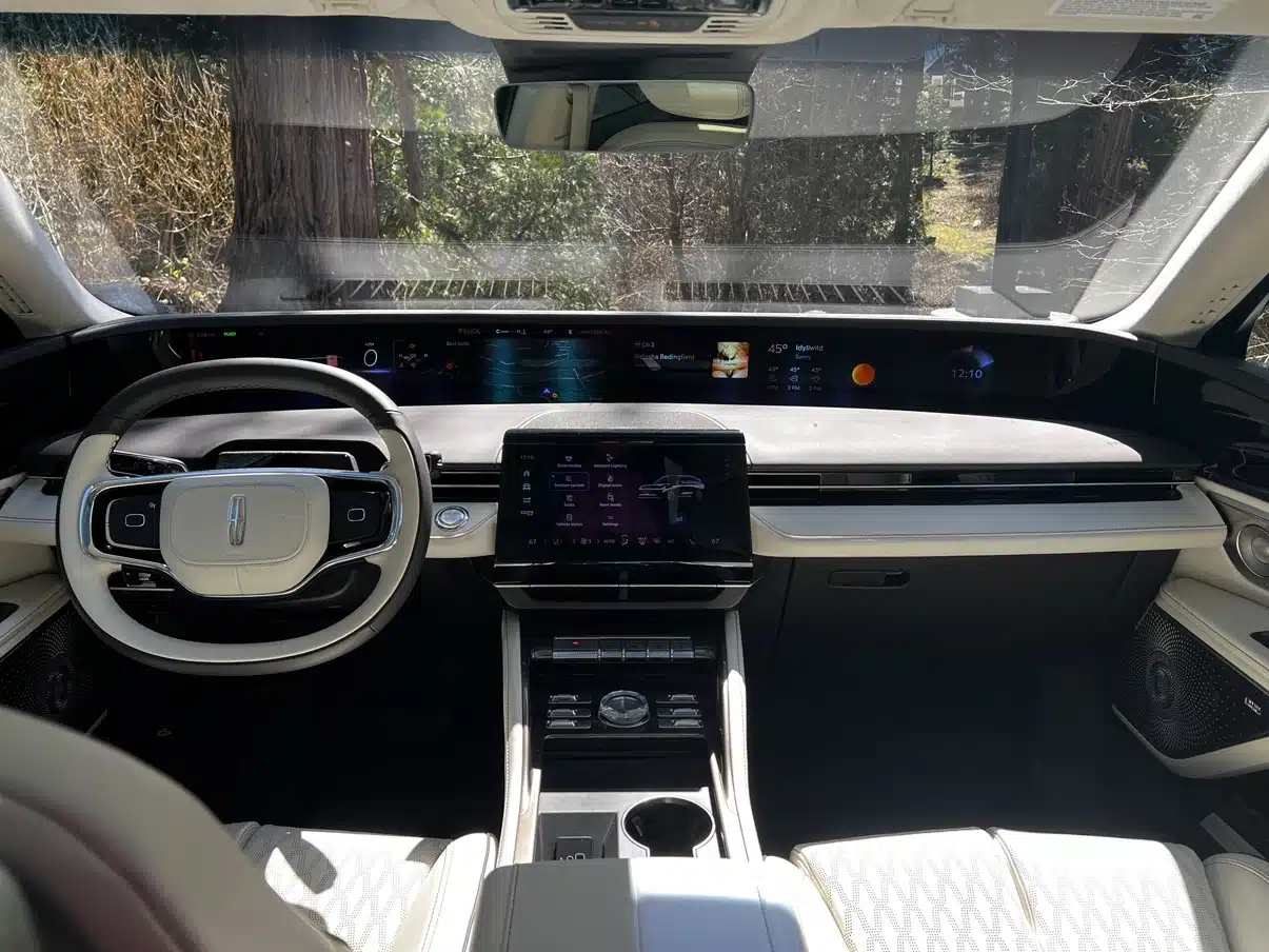 2024 lincoln nautilus 10