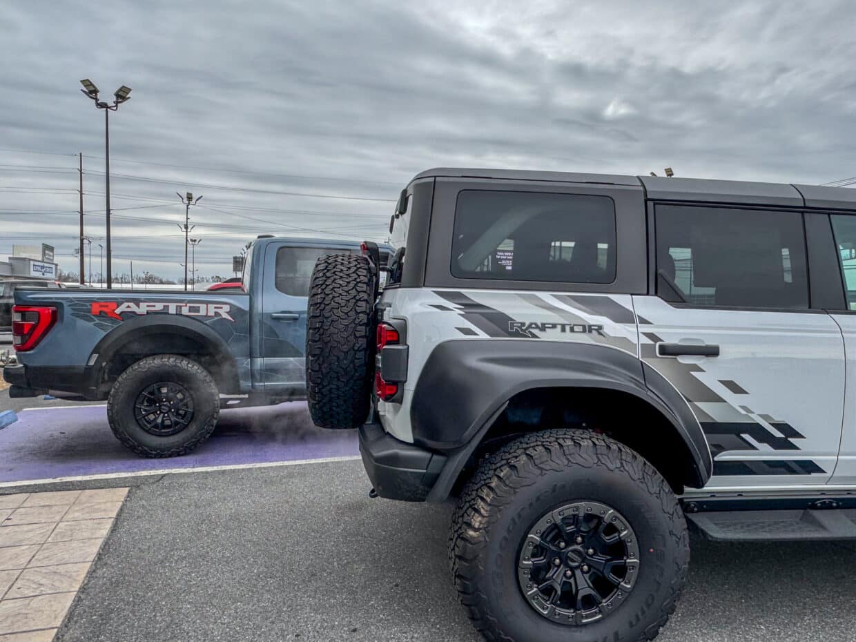 Ford F-150 Raptor R
