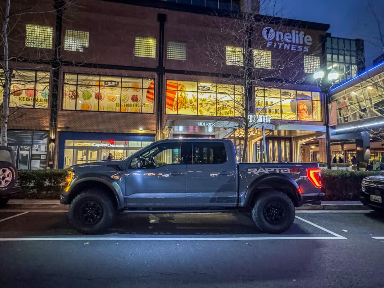 Ford F-150 Raptor R