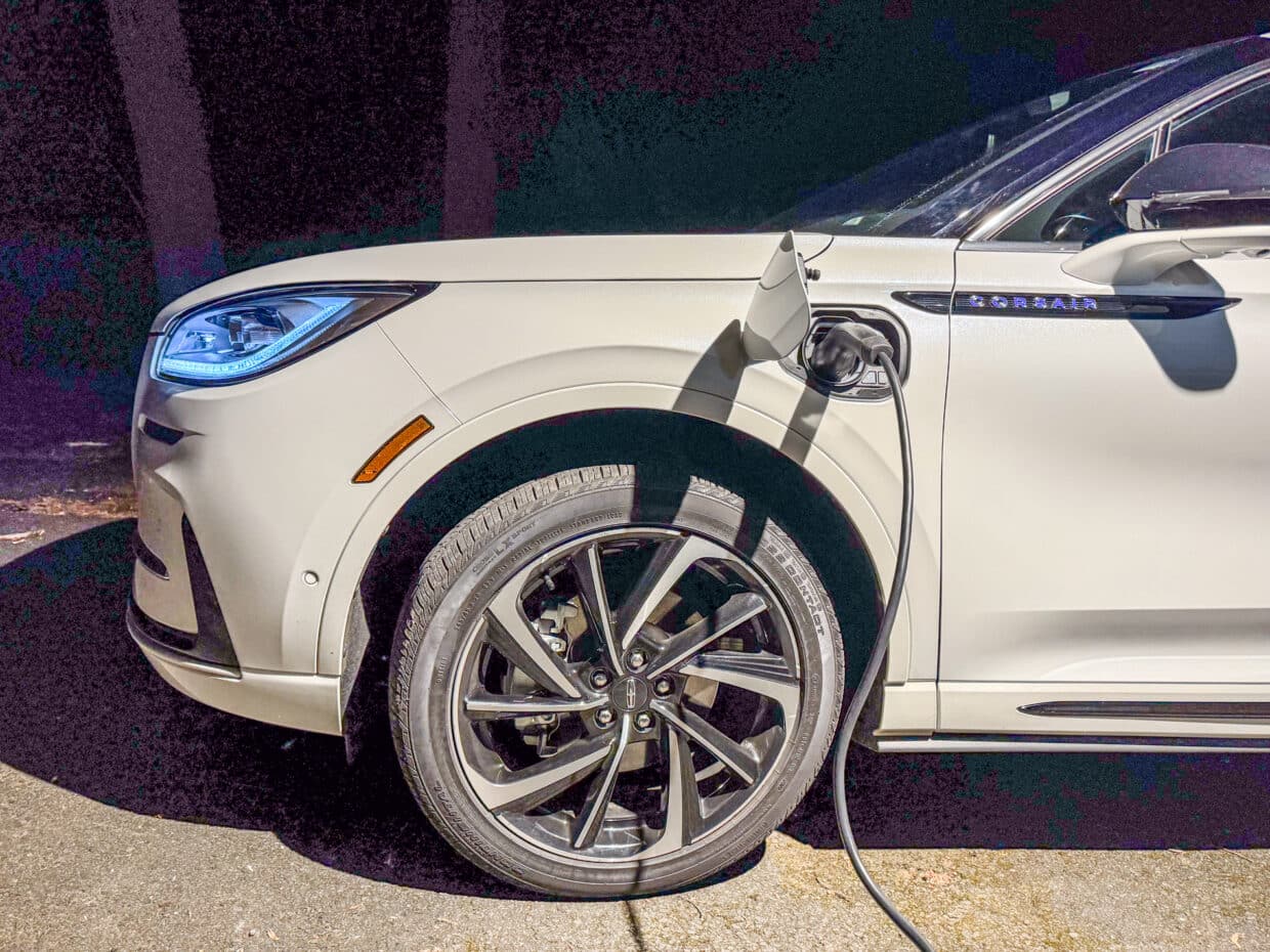 2023 Lincoln Corsair