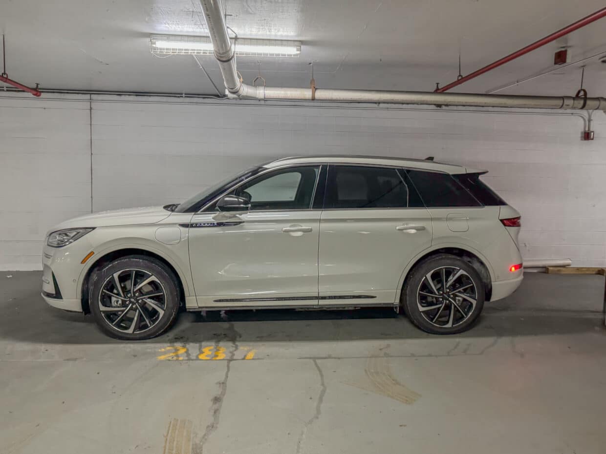 2023 Lincoln Corsair