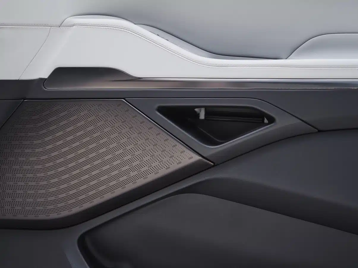 2025 lincoln navigator black label 2