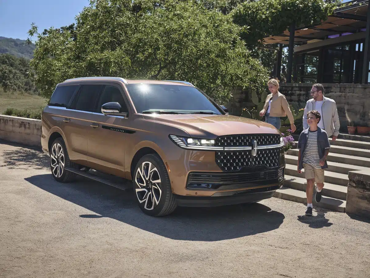 2025 lincoln navigator black label 46