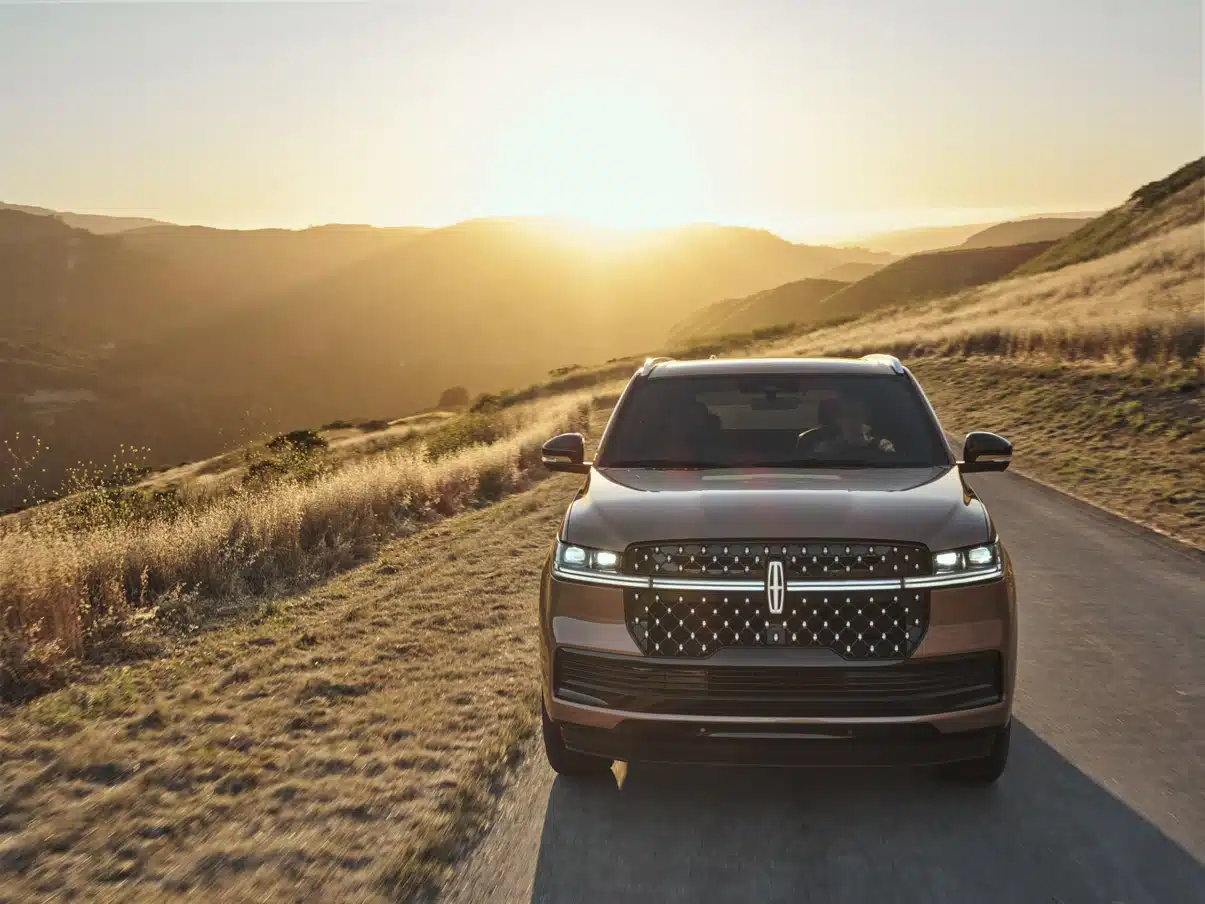 2025 lincoln navigator black label 47