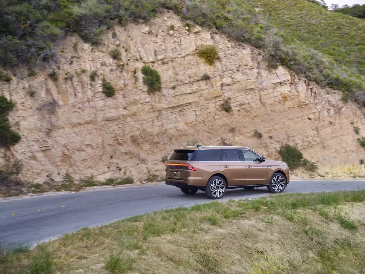 2025 lincoln navigator black label 49