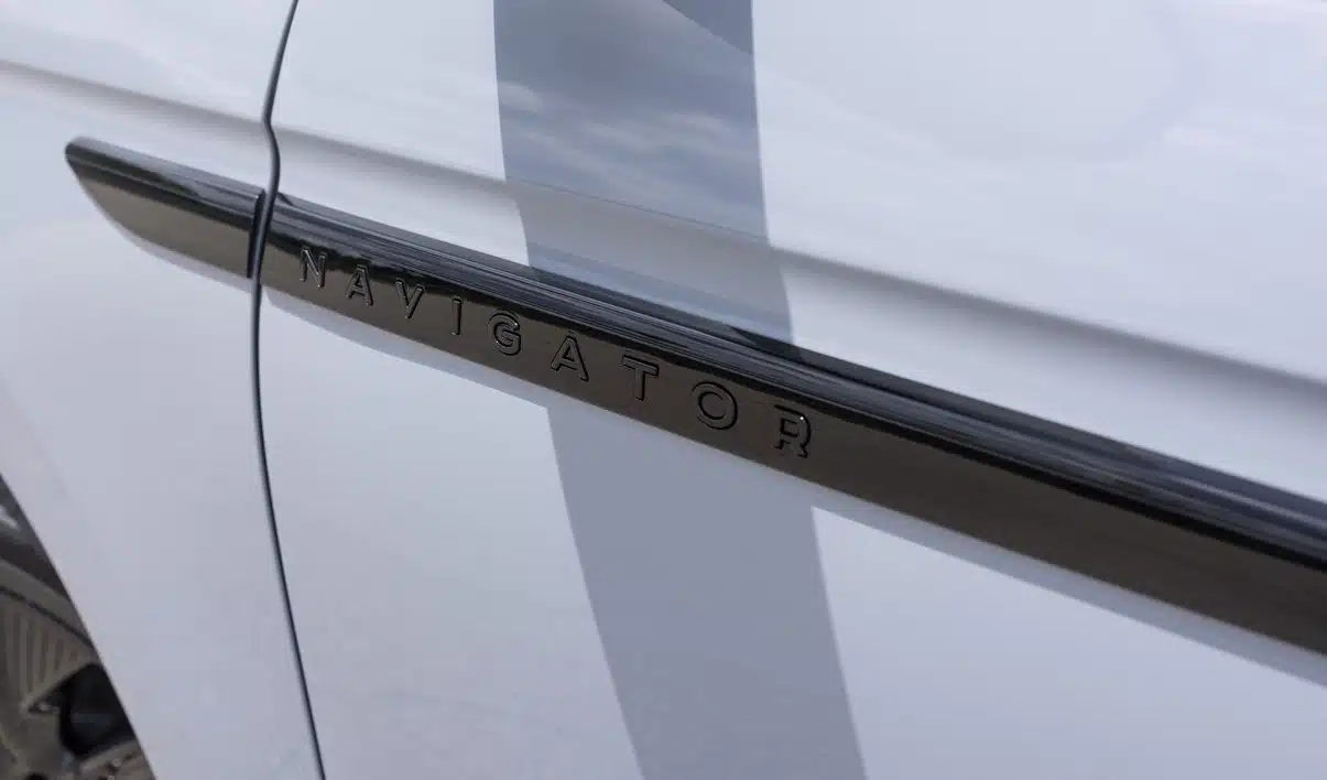 2025 lincoln navigator reserve 10