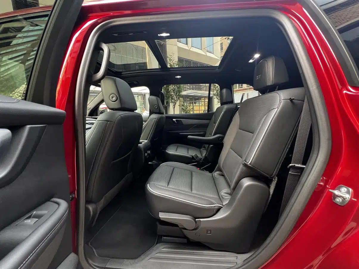 2025 buick enclave st 16