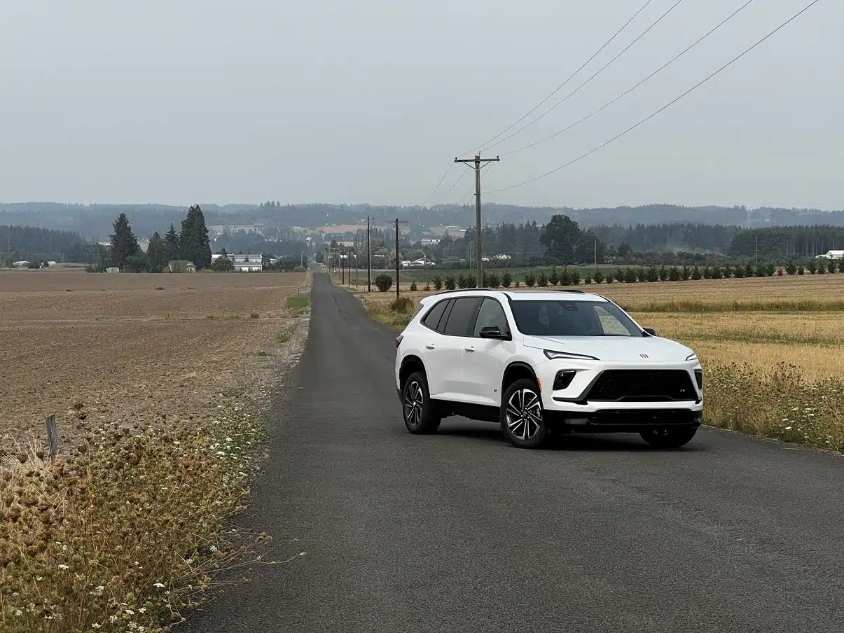 2025 buick enclave st 96