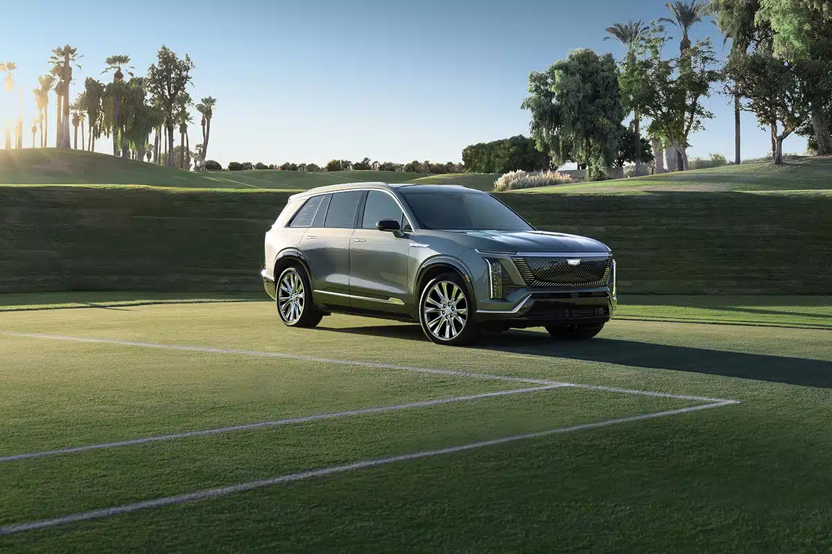 2026 cadillac vistiq vistiq lux 1ap 2861 copy