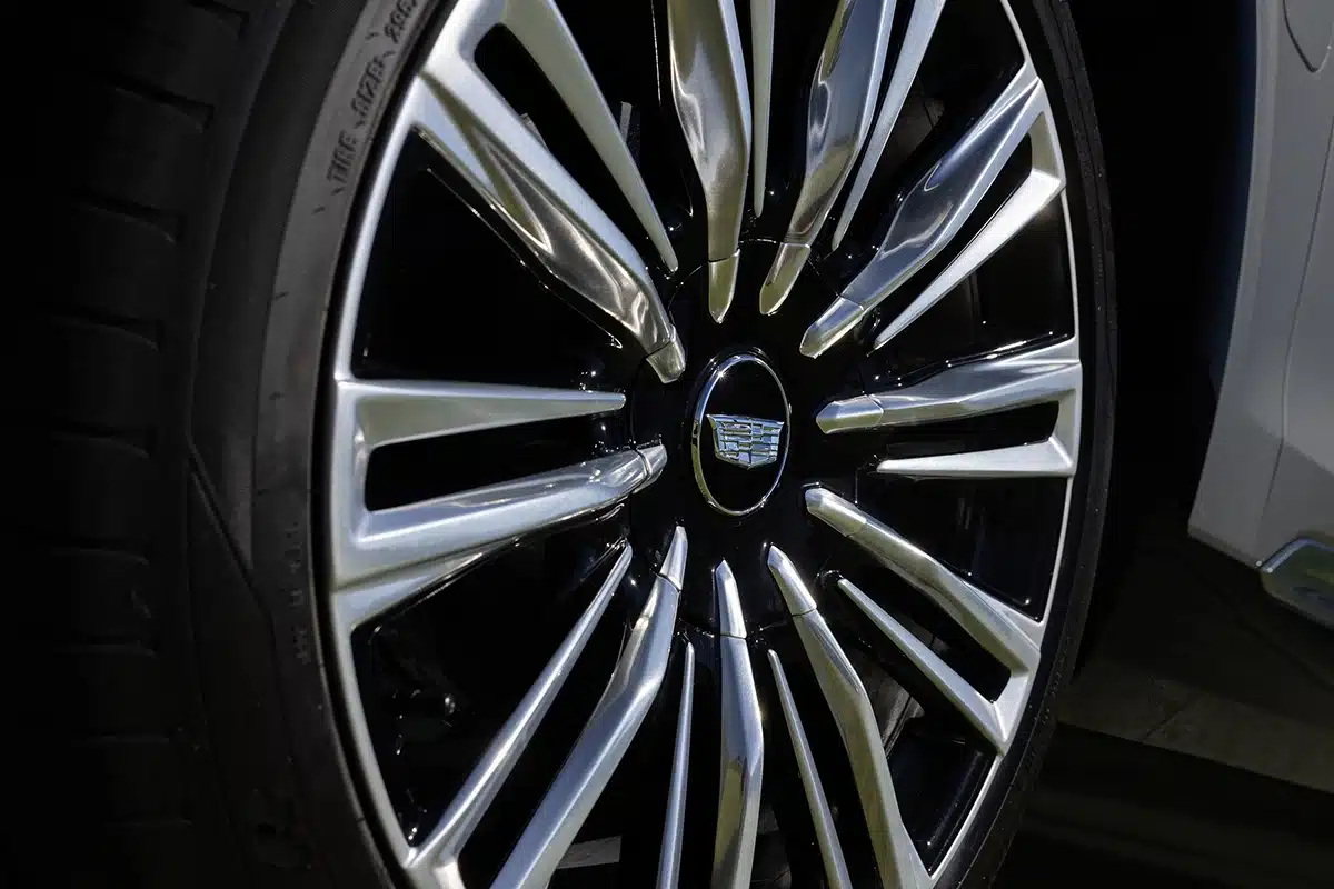 2026 cadillac vistiq vistiq lux 6416 copy