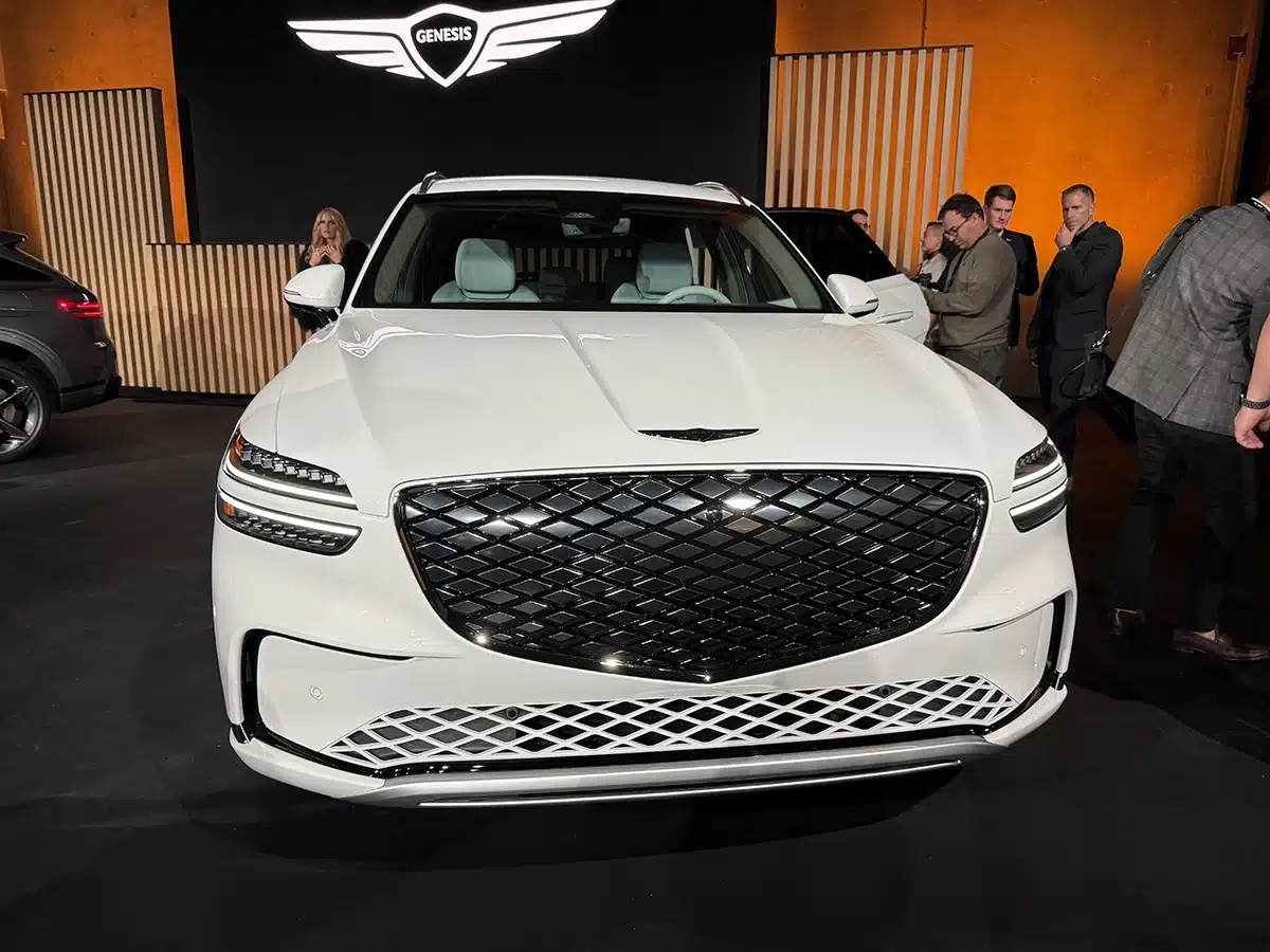 2026 Genesis Electrified GV70