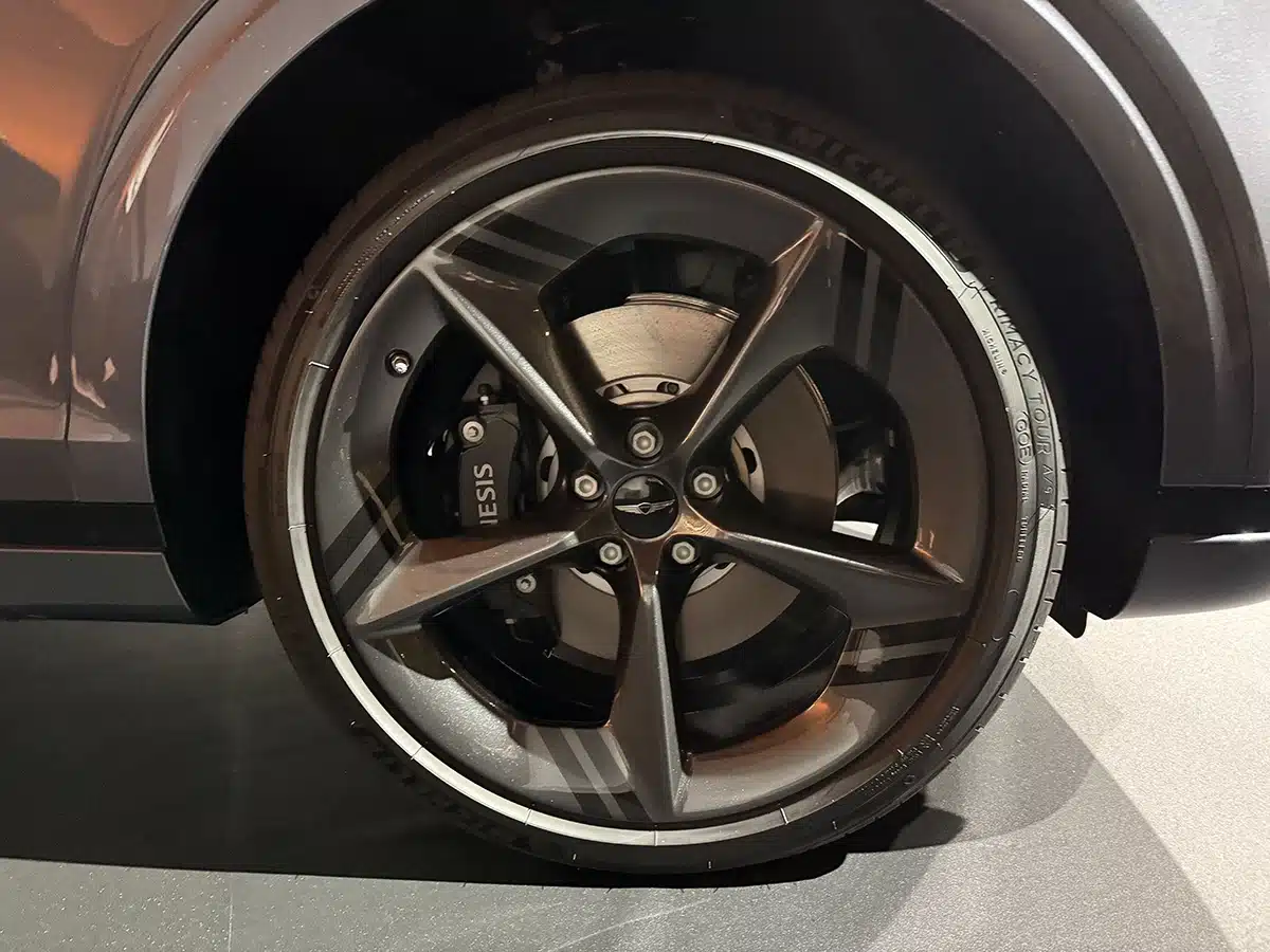 2026 Genesis GV70
