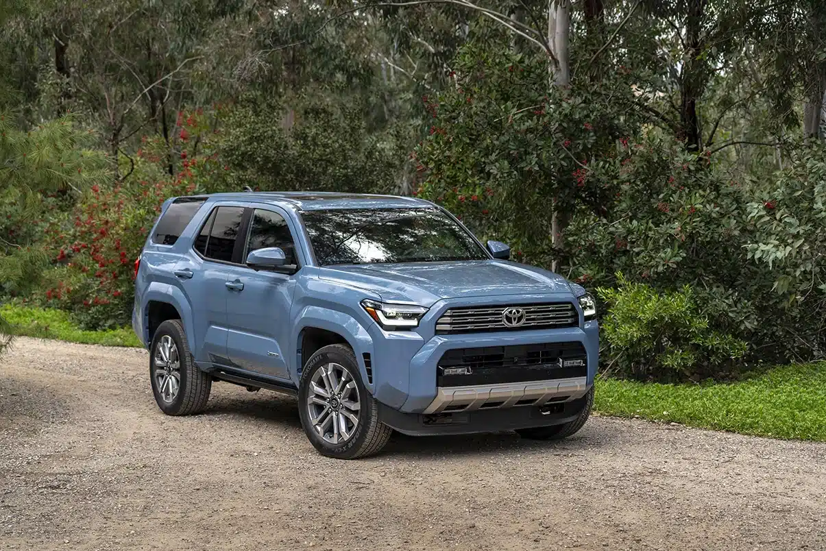2025 toyota 4runner limited heritageblue 01