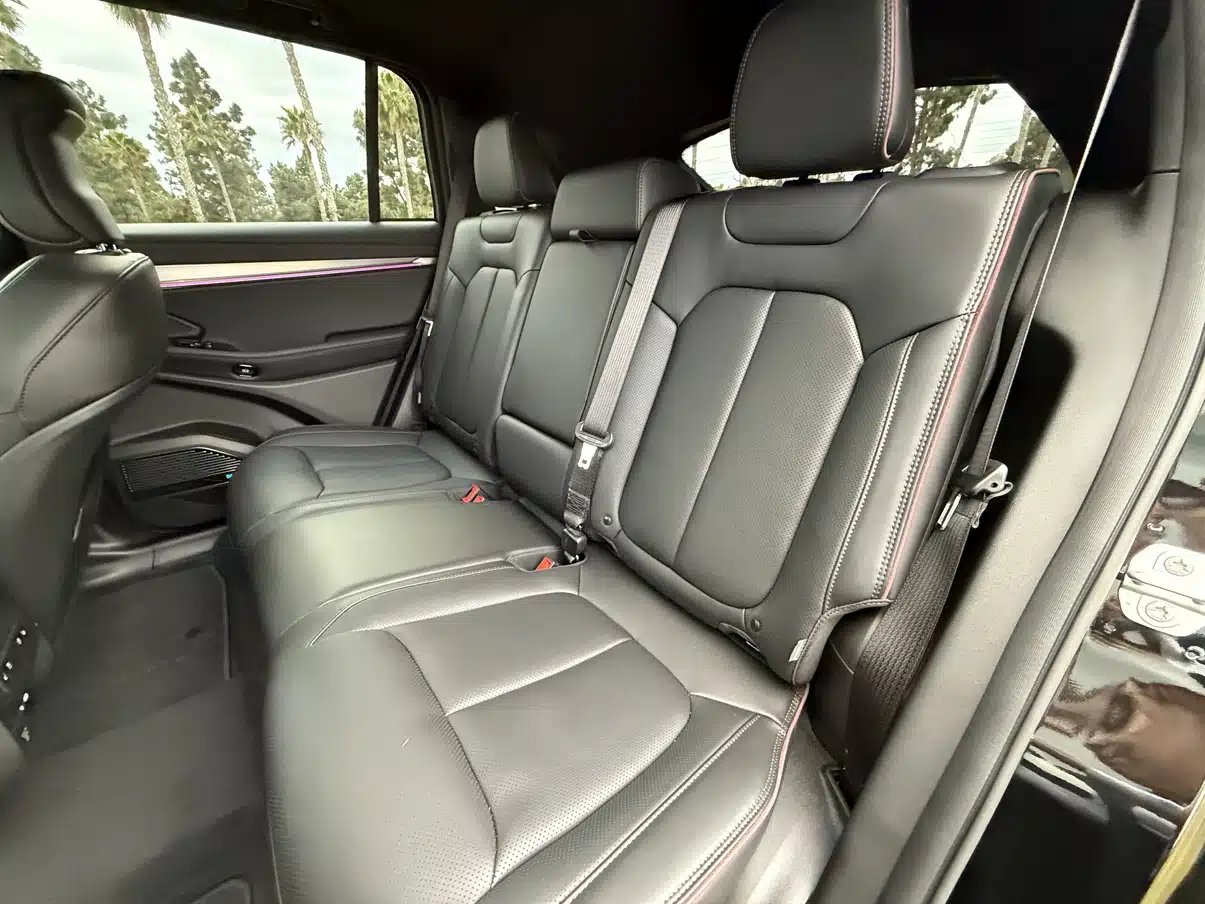2024 jeep wagoneer s 17