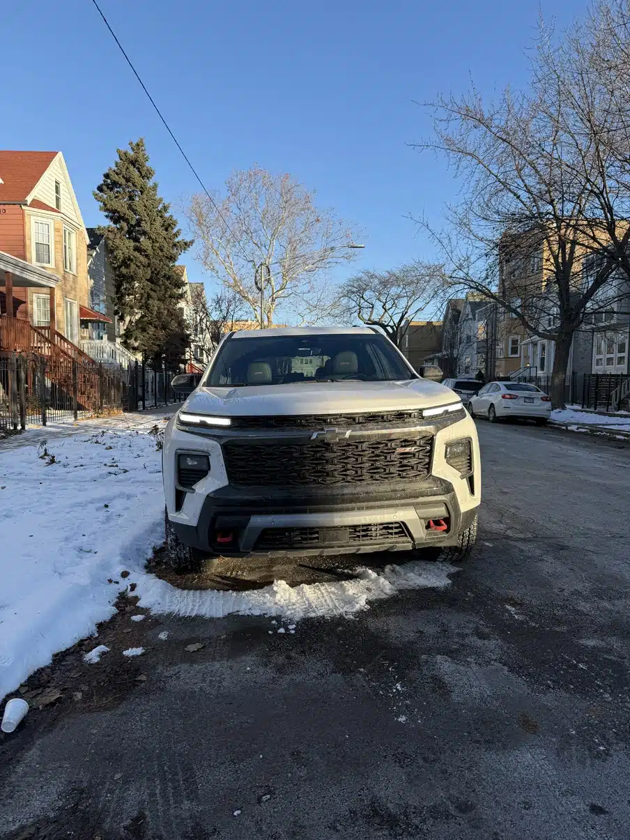 2025 chevrolet traverse 8