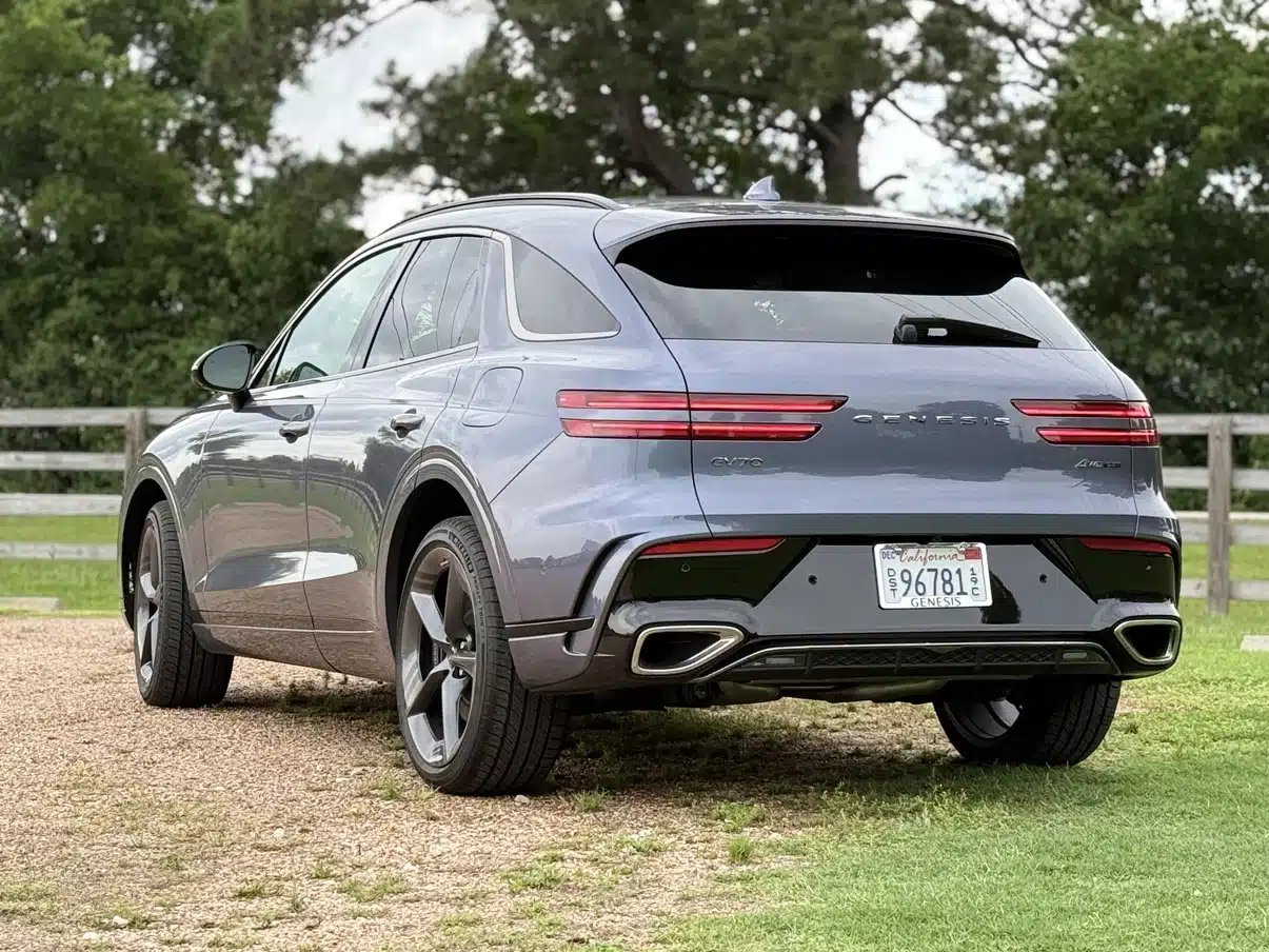 2026 genesis gv70 9