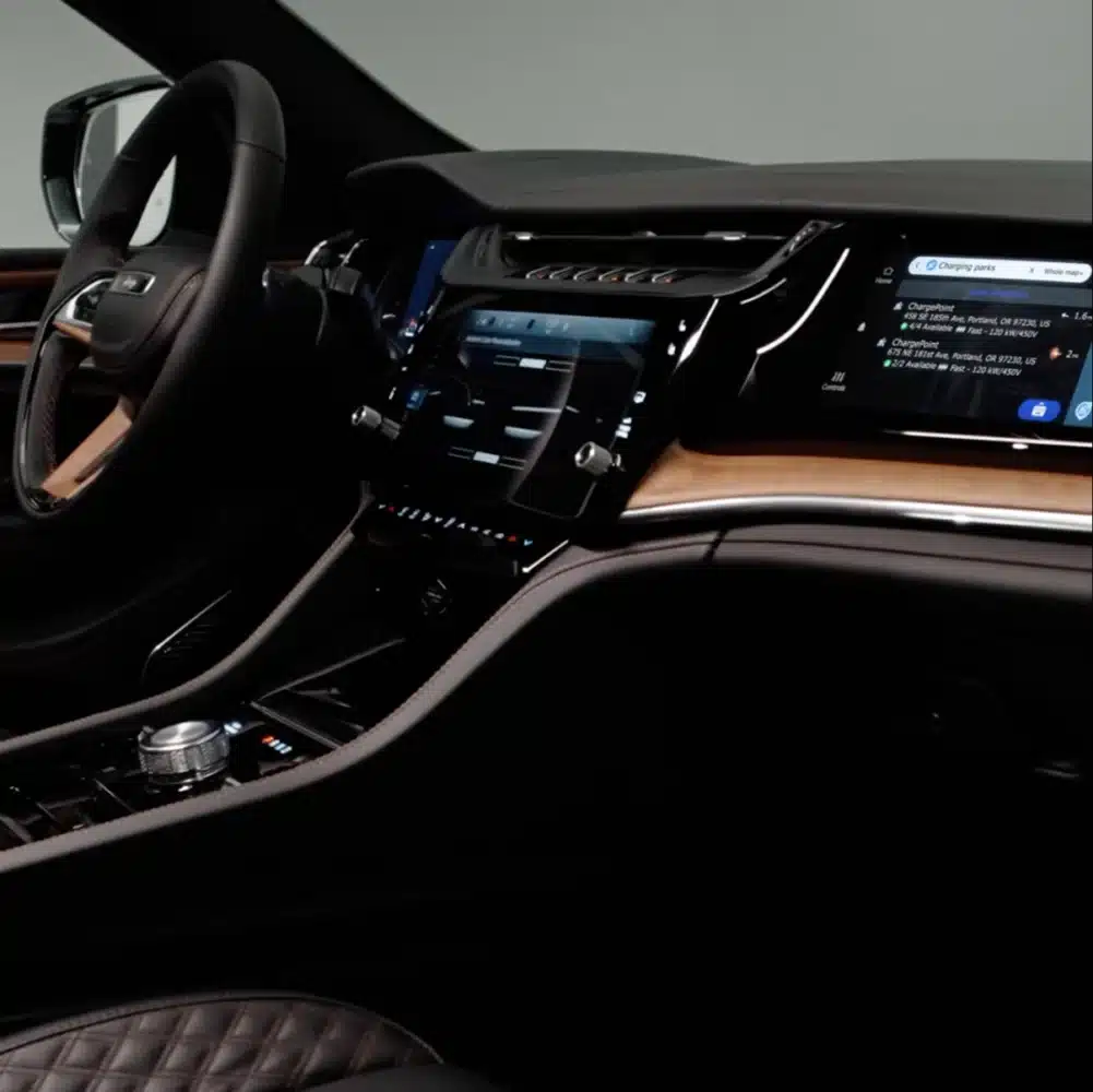 2026 jeep grand cherokee interior teaser