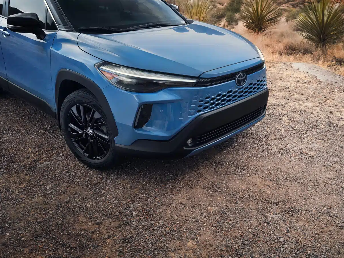2026 toyota corolla cross xse 4